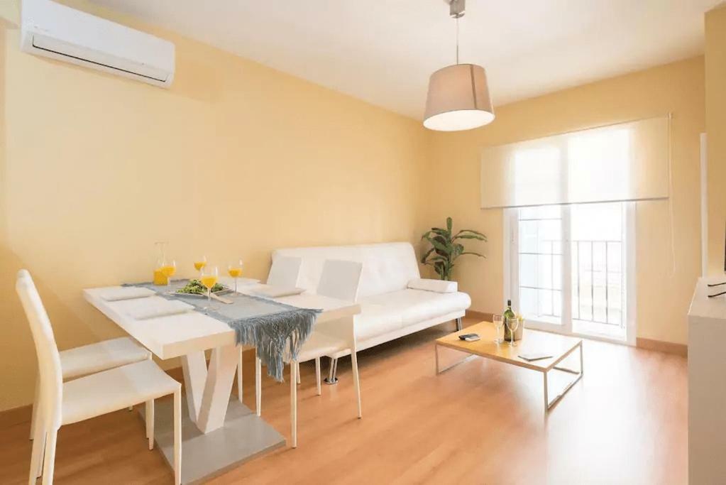 Shiny Lud Family Apartment Μάλαγα Εξωτερικό φωτογραφία